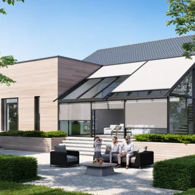 kadeco_markise_520_834_wintergarten_zip_senkrecht_weiss